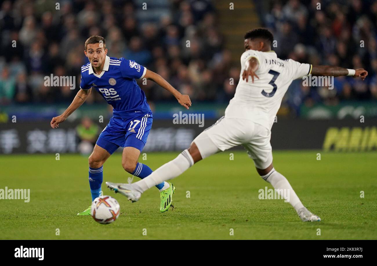 Leicester City's Timothy Castagne (left) and Leeds United's Junior Firpo in action during the Premier League match at the King Power Stadium, Leicester. Picture date: Thursday October 20, 2022. Stock Photo