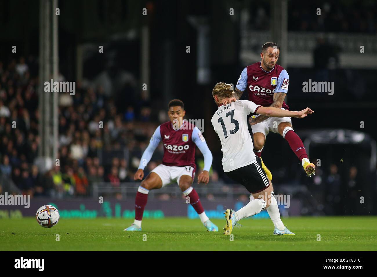 London, UK. 20th Oct, 2022. Danny Ings of Aston Villa  clashes with Tim Ream of Fulham during the Premier League match between Fulham and Aston Villa at Craven Cottage, London, England on 20 October 2022. Photo by Pedro Soares.  Editorial use only, license required for commercial use. No use in betting, games or a single club/league/player publications. Credit: UK Sports Pics Ltd/Alamy Live News Stock Photo