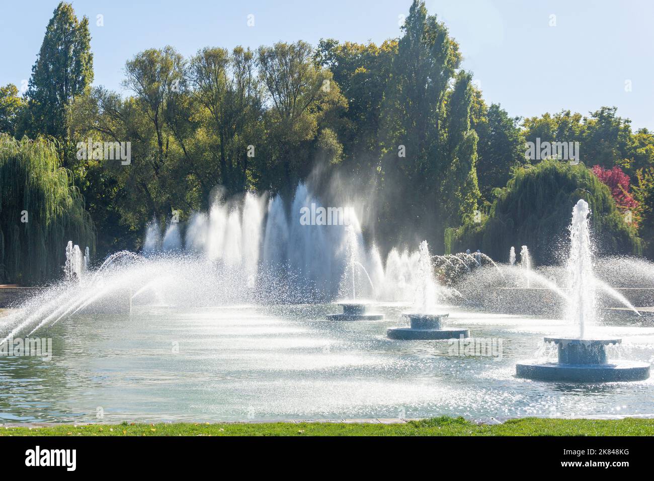 The Fountains In Battersea Park London Borough Of Wandsworth Wat Hi res the-fountains-in-battersea-park-london-borough-of-wandsworth-wat-hi-res