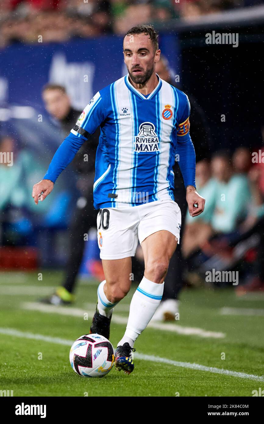 Pamplona, Spain. 20th Oct, 2022. PAMPLONA, SPAIN - OCTOBER 20: Sergi Darder of RCD Espanyol in action during the La Liga Santander match between CA Osasuna and RCD Espanyol on October 20, 2022 at El Sadar in Pamplona, Spain. (Photo by Ricardo Larreina/AFLO) Credit: Aflo Co. Ltd./Alamy Live News Stock Photo