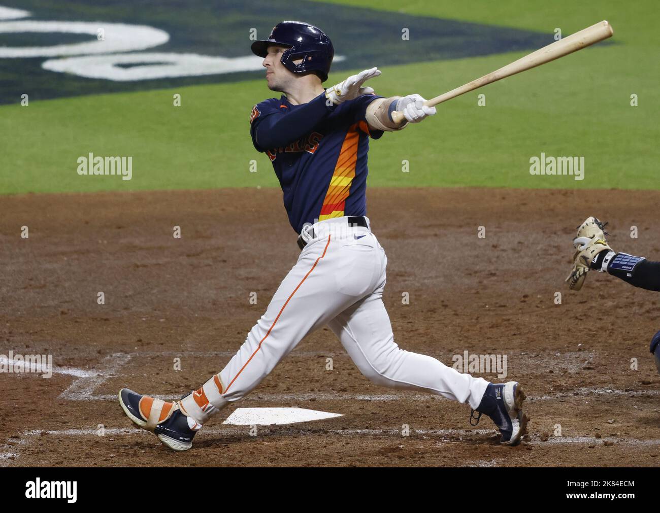 You Won'T Believe What Happened: Correa'S Return, Bregman'S Tribute, And The Home Run Heard Around The World! - 1l34t6v