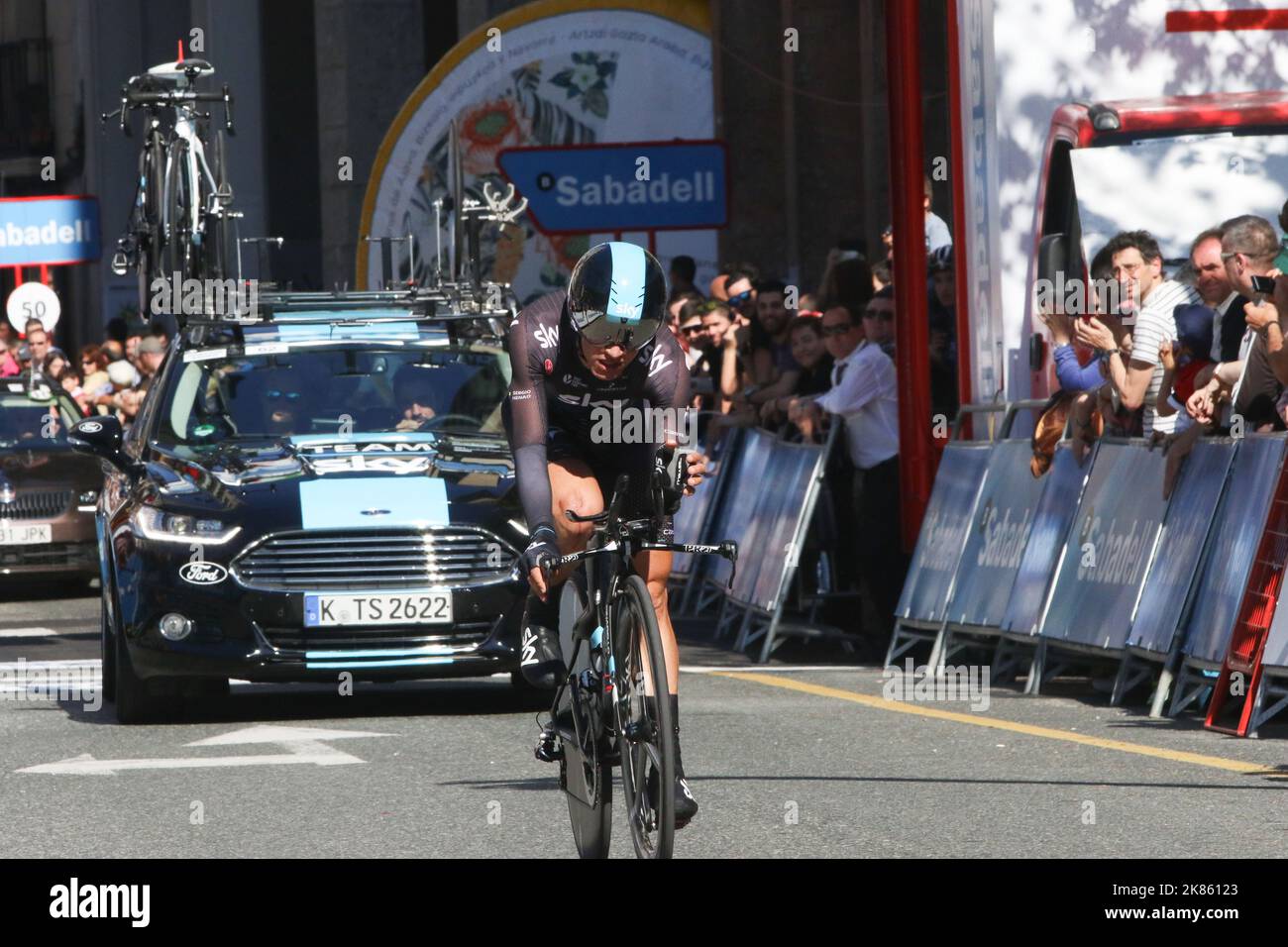 Team Sky's Sergeo Henao dropped to 8th position Stock Photo - Alamy