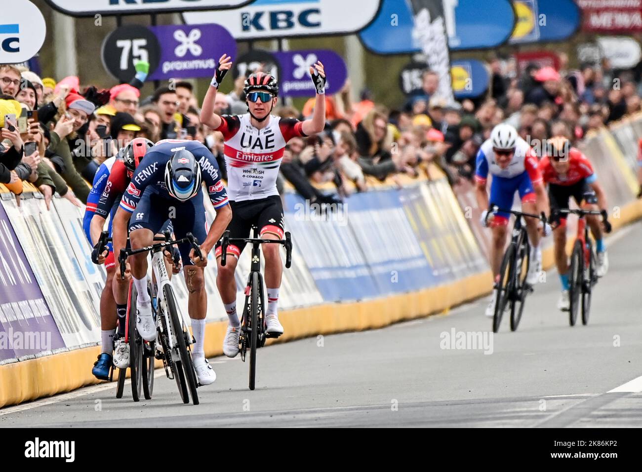 The 2022 Tour of Flanders from Antwerp (Antwerpen) to Oudenaarde ...