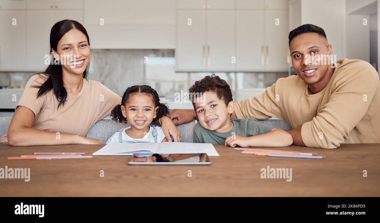 Family, books and children homeschool help in home or house in distance learning, lockdown education or e learning. Portrait, smile or happy parents Stock Photo