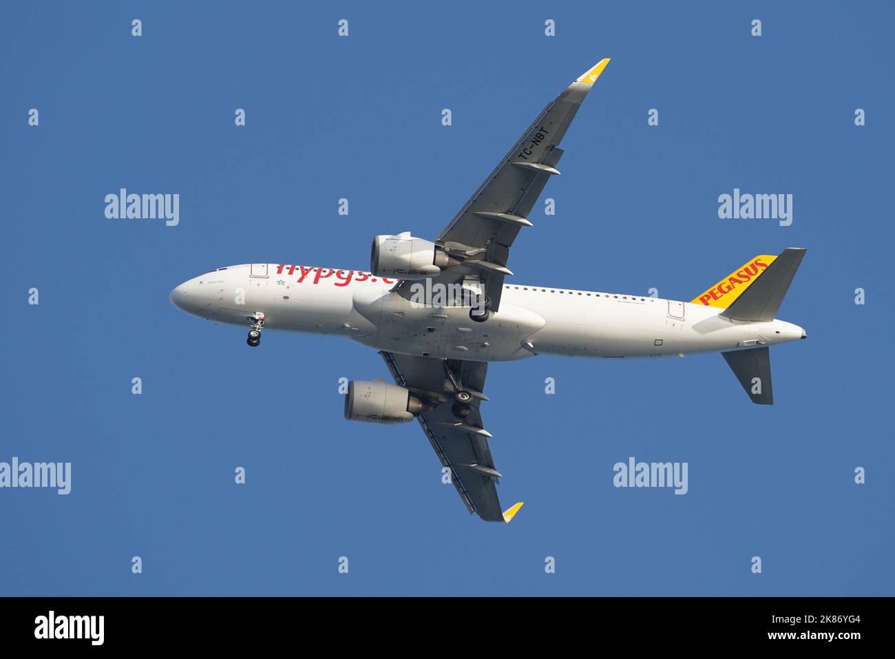 ISTANBUL, TURKEY - MAY 27, 2022: Pegasus Airlines Airbus 320-251N (8214) landing to Istanbul Sabiha Gokcen Airport Stock Photo