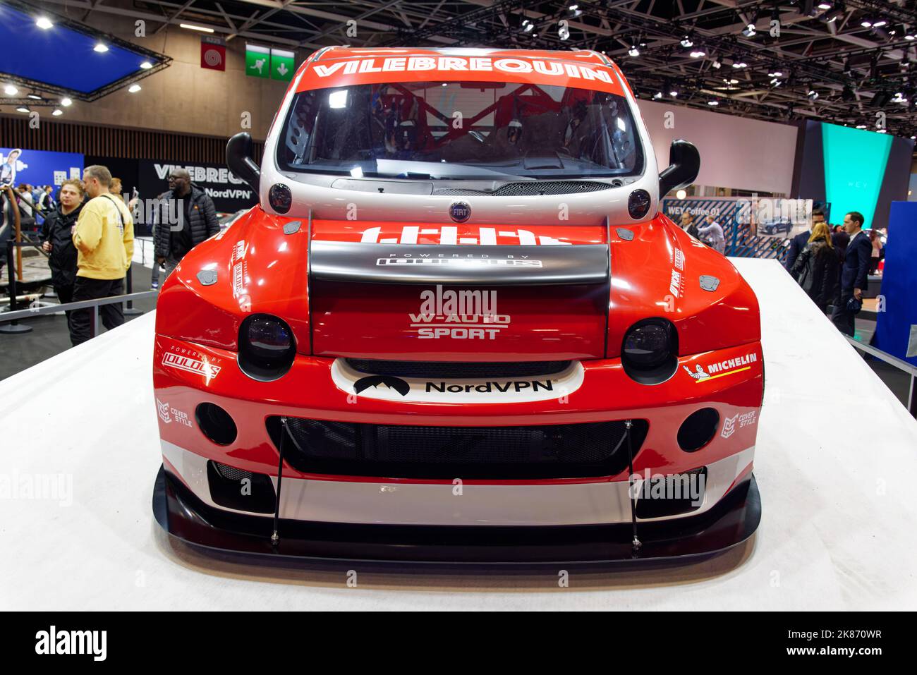 Vilebrequin 1 000ps Fiat Multipla Custom Race Car Apresentado No Show Motor  Paris 17 De Outubro De 2022 Imagem de Stock Editorial - Imagem de paris,  automotriz: 259463629