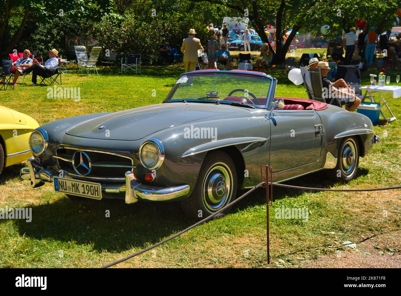 190 sl cabrio hi-res stock photography and images - Page 2 - Alamy