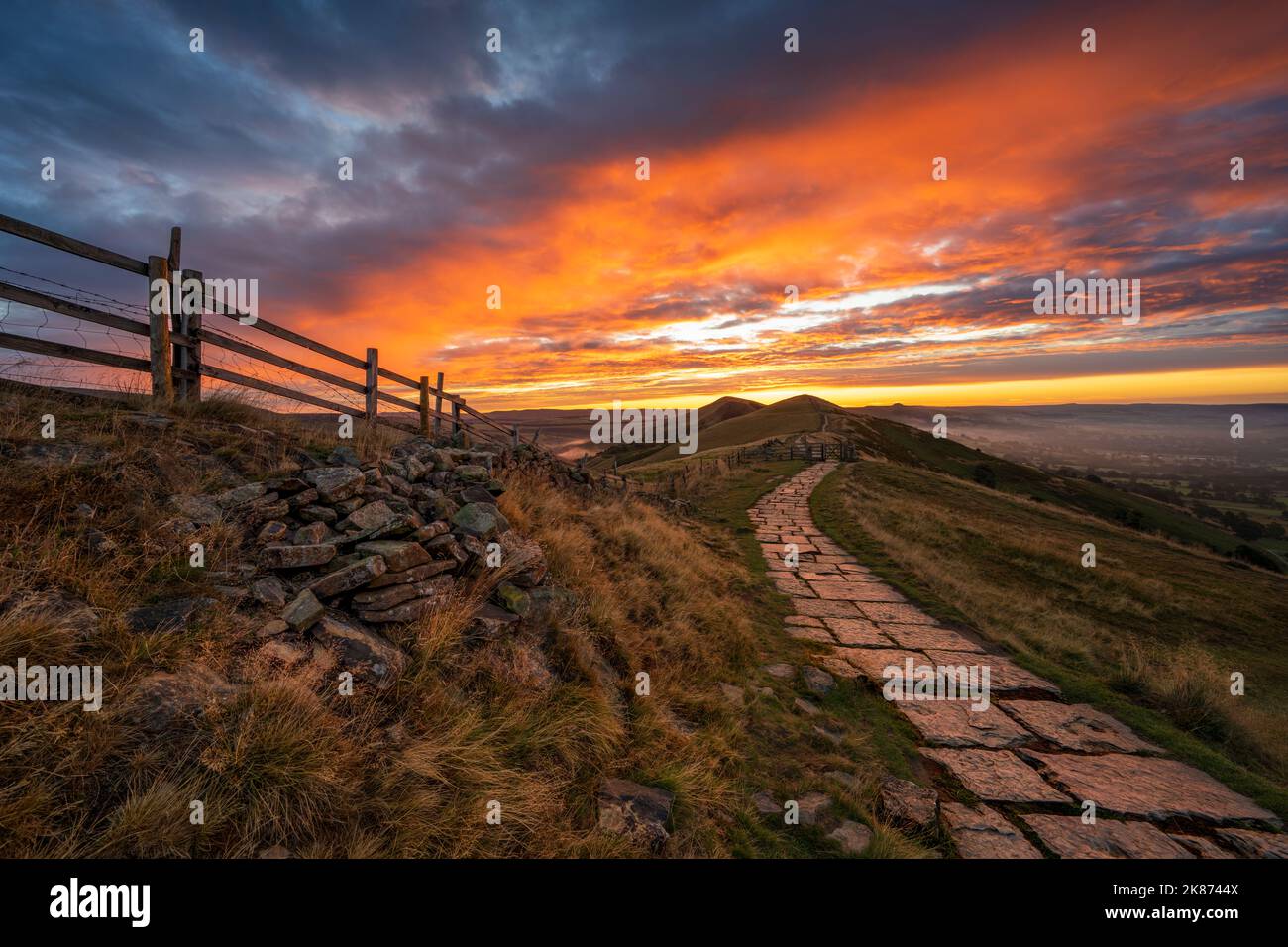 Amazing sky illuminating The Great Ridge and Lose Hill, Peak District, Derbyshire, England, United Kingdom, Europe Stock Photo