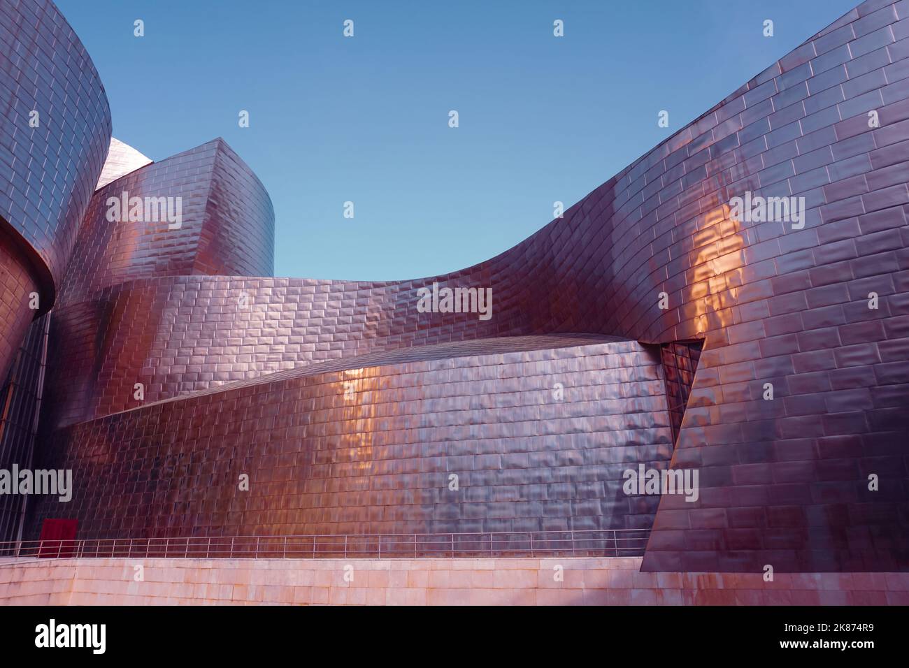 guggenheim-bilbao-museum-architecture-bilbao-basque-country-spain