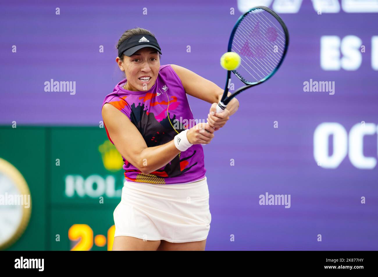 Jessica Pegula of the United States in action against Elena Rybakina of Kazakhstan during the second round of the 2022 WTA Guadalajara Open Akron WTA 1000 tennis tournament on October 19, 2022 in Guadalajara, Mexico - Photo: Rob Prange/DPPI/LiveMedia Stock Photo