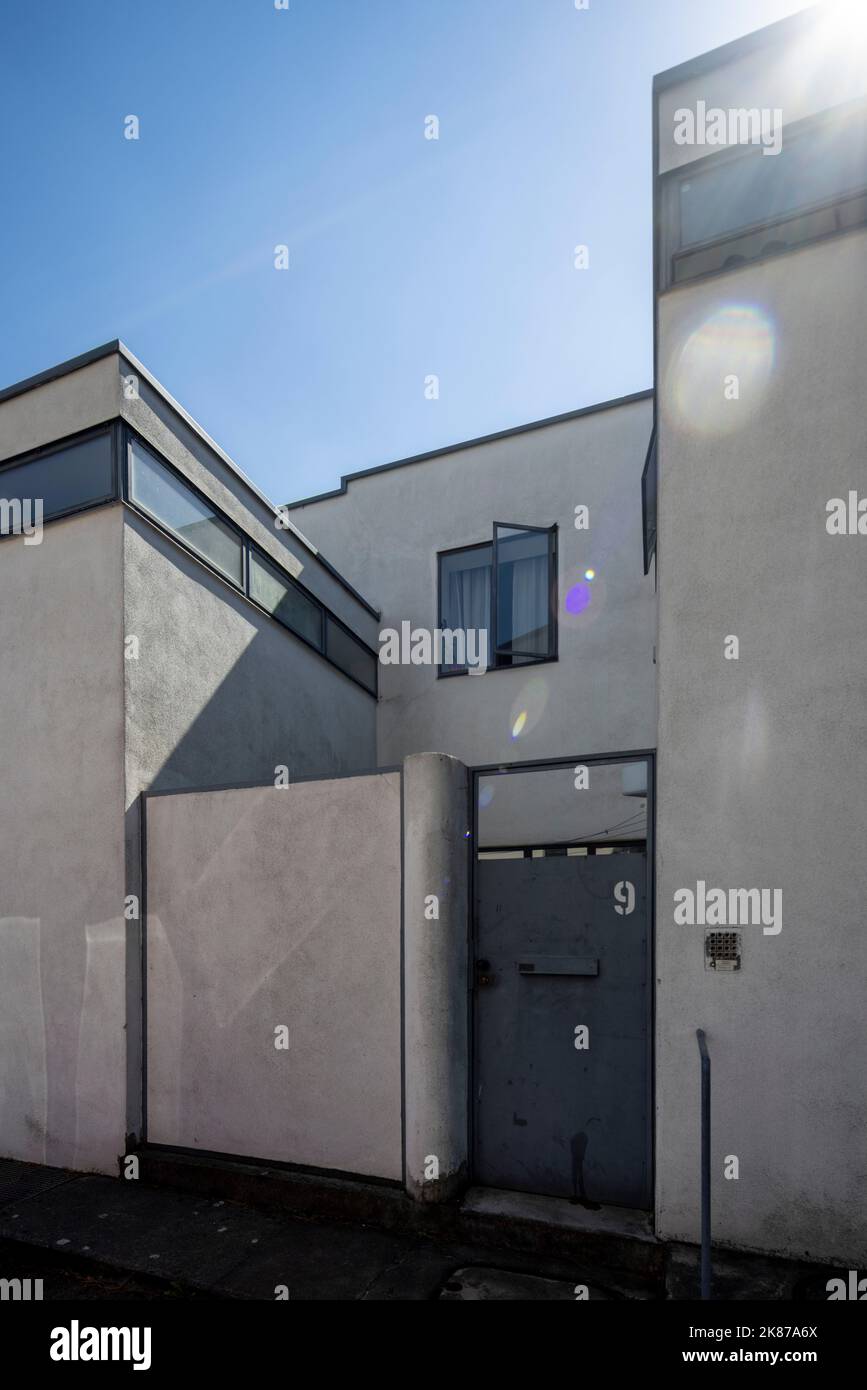 Terraced houses by J.J.P. Oud, Weissenhof Housing Estate (Weißenhofsiedlung), Stuttgart, Germany