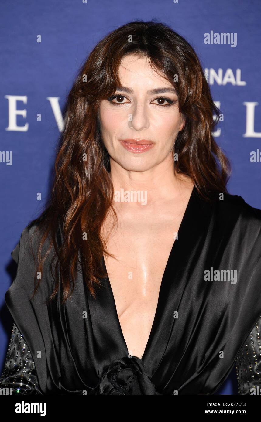 LOS ANGELES, CA - OCTOBER 20: Sabrina Impacciatore attends the Los