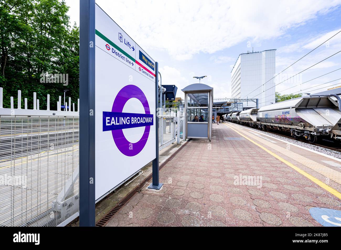 Ealing Broadway Elizabeth Line Station Stock Photo Alamy