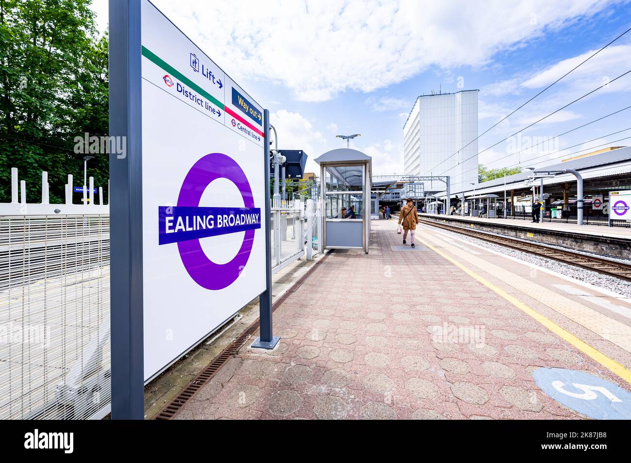 Ealing Broadway Elizabeth Line Station Stock Photo Alamy