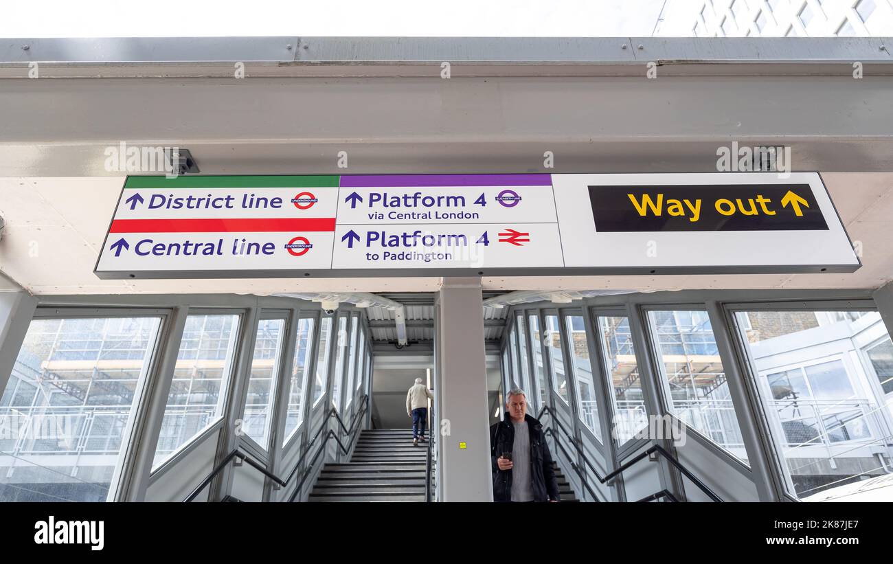 Ealing Broadway Elizabeth Line Station Stock Photo Alamy