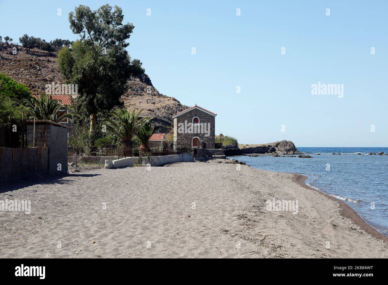 Small house on Anaxos beach, Lesbos. Taken September / October 2022. Autumn. Stock Photo