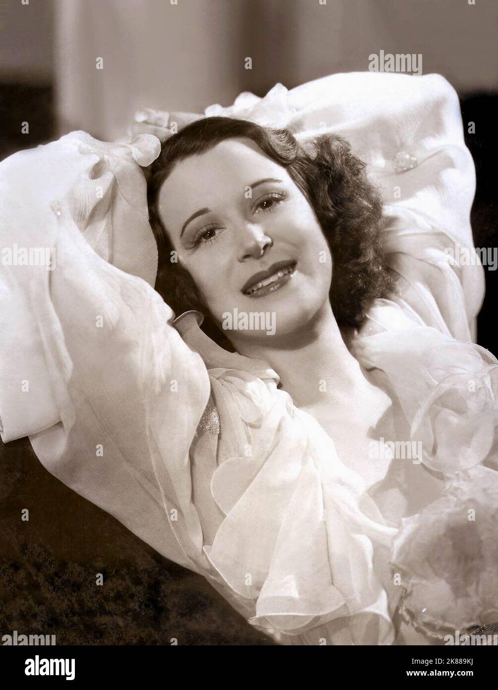 Kitty carlisle hi-res stock photography and images - Alamy