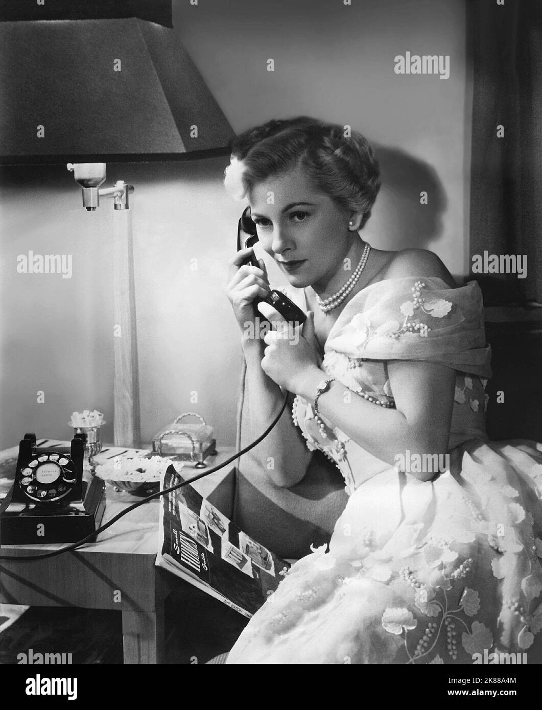 1940 actress hi-res stock photography and images - Page 8 - Alamy