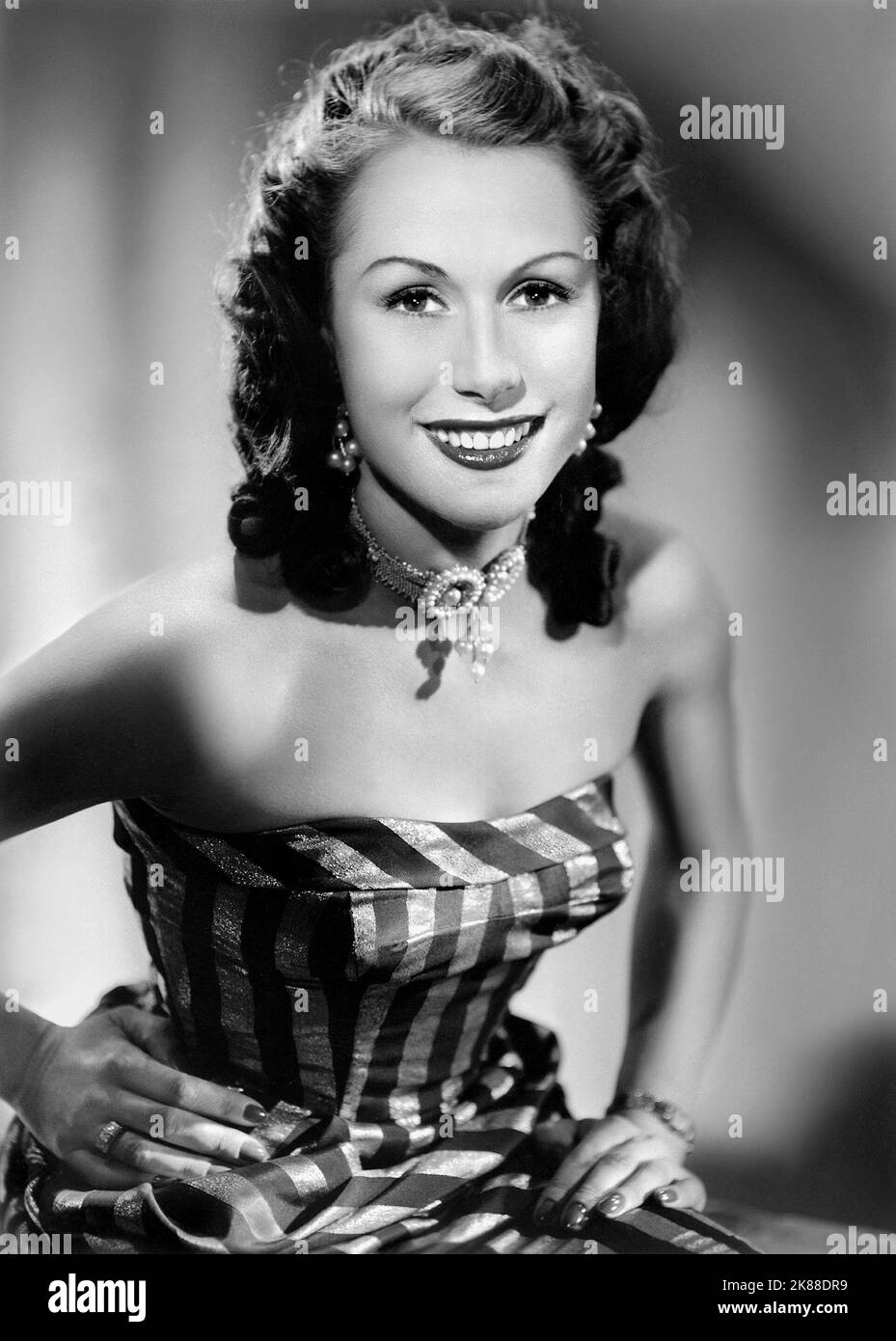 Marina Reid Actress 01 May 1952 **WARNING** This Photograph is for ...