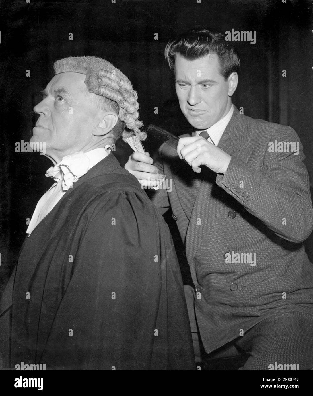 Andrew Crawford Actor 01 May 1948 **WARNING** This Photograph is for ...