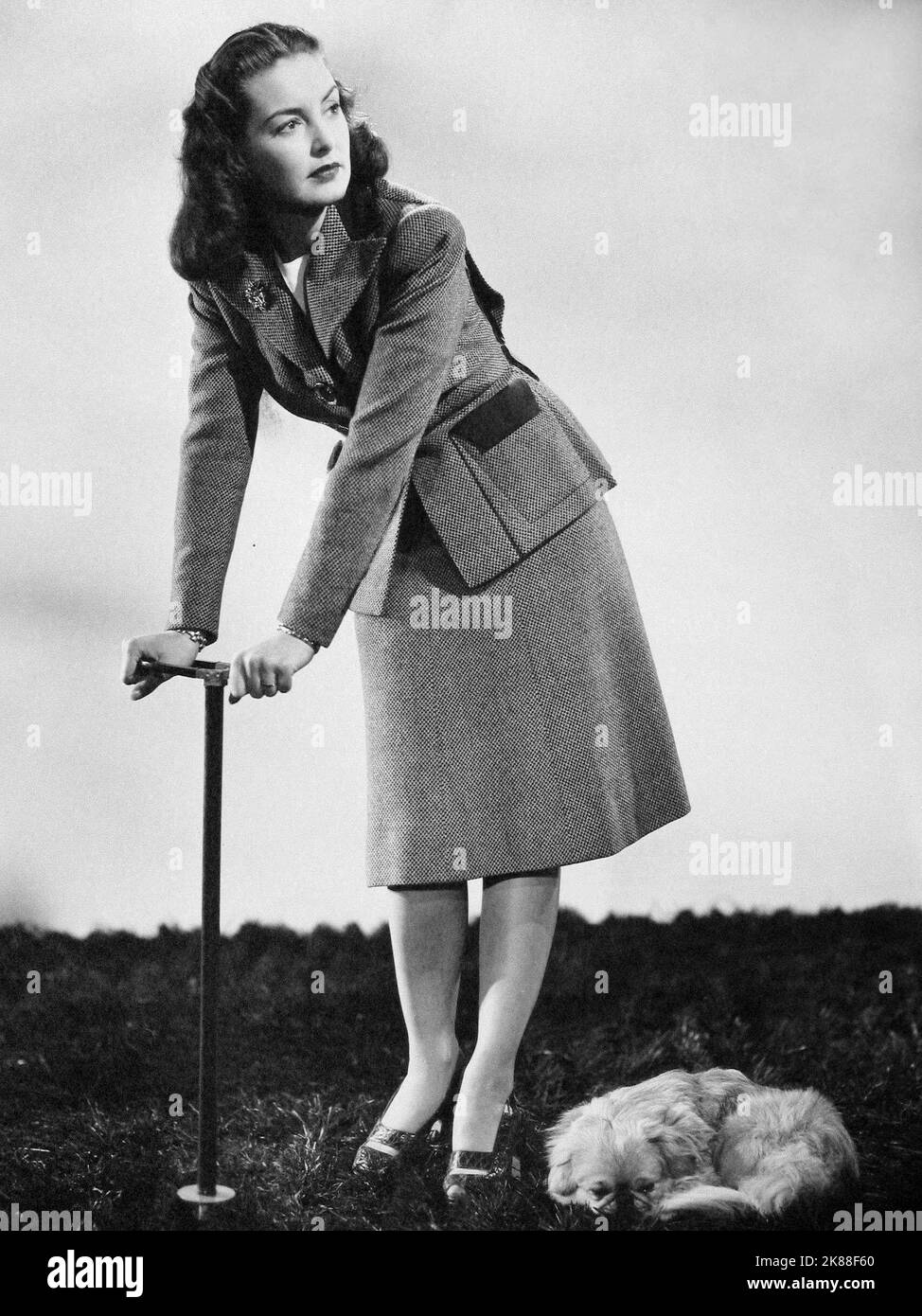 Patricia Roc Actress 01 May 1947 **WARNING** This Photograph is for ...