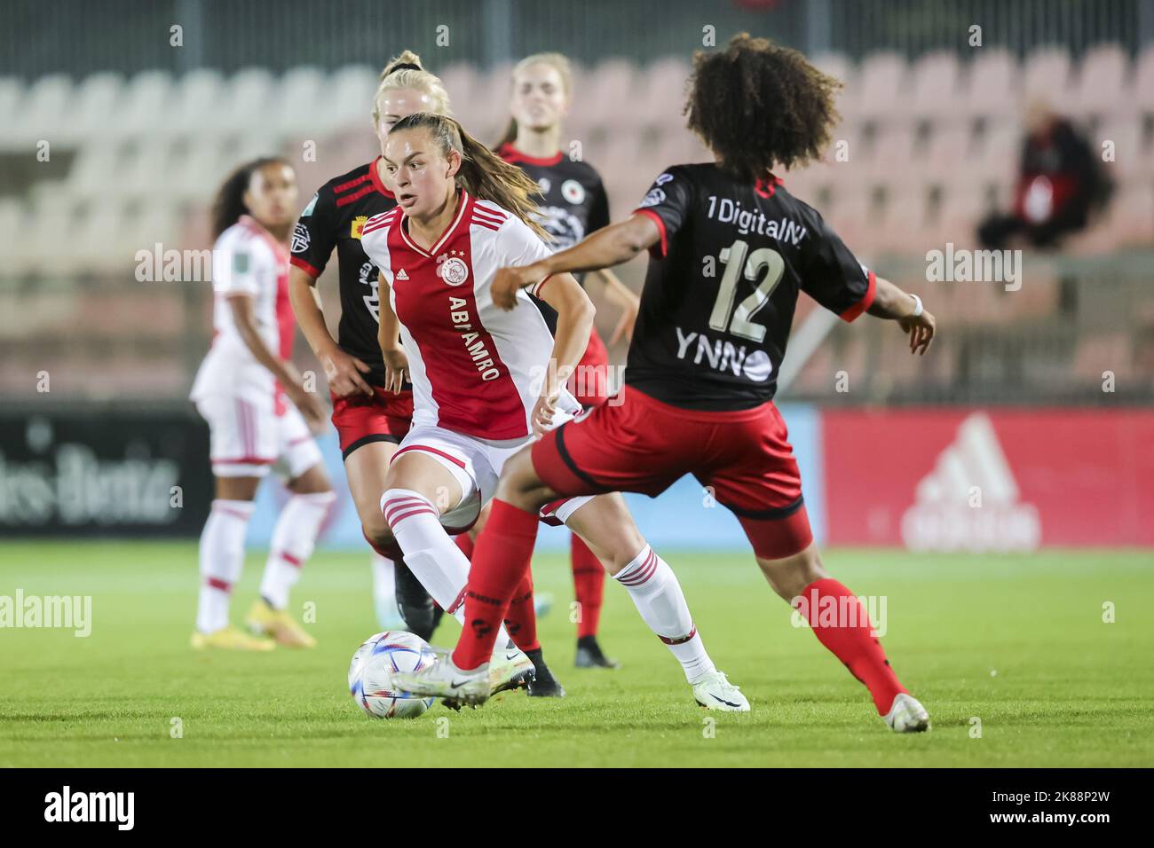 AMSTERDAM, 21102022 ,De Toekomst, Azerion Eredivisie vrouwen, Ajax Excelsior (women AMSTERDAM, 21102022 ,De Toekomst, Azerion Eredivisie vrouwen, Ajax Excelsior (women