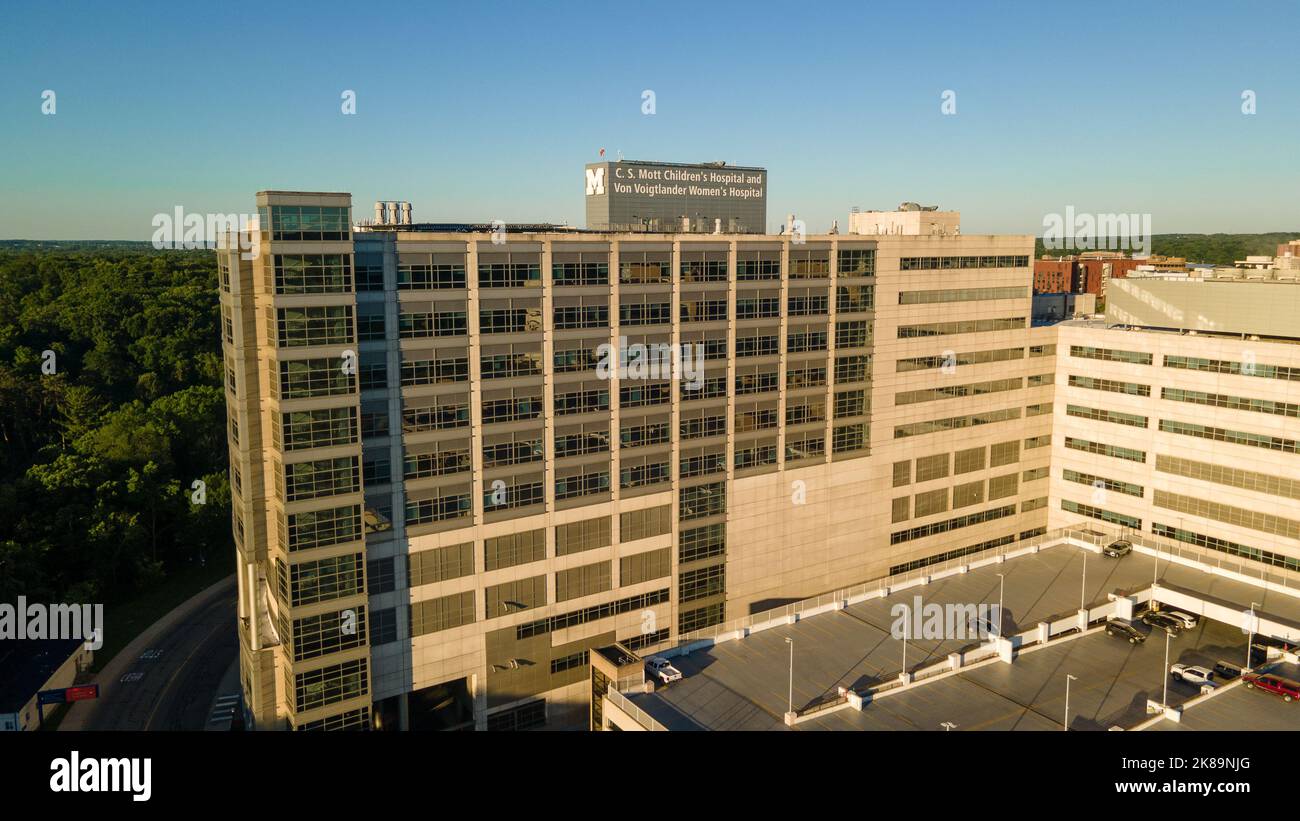 University of Michigan hospital complex in Ann Arbor Stock Photo Alamy