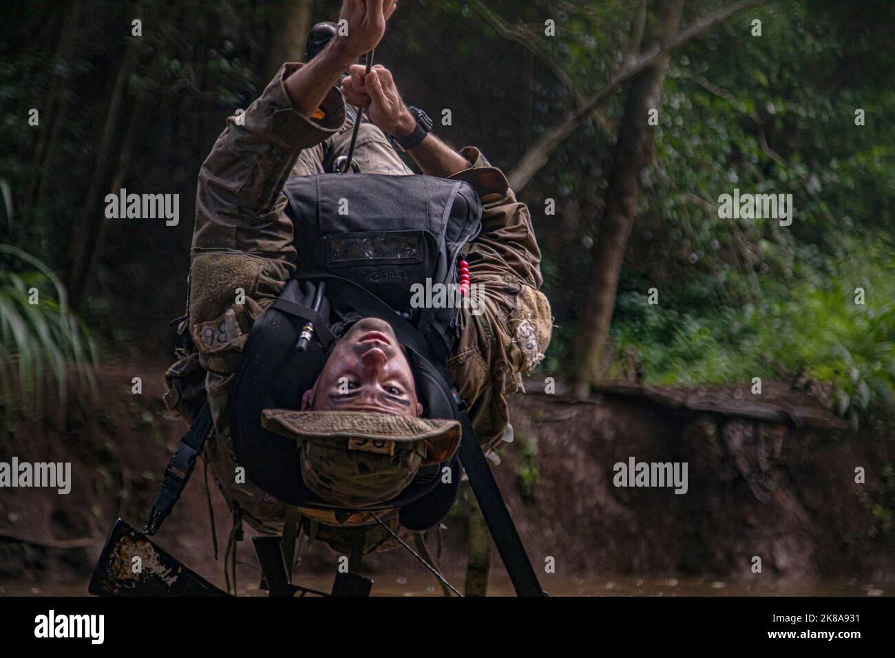 One Rope Bridge With Ruck Schofield Barracks, Hawaii, USA. 24th Sep, 2022. U.S. Army Soldiers ...