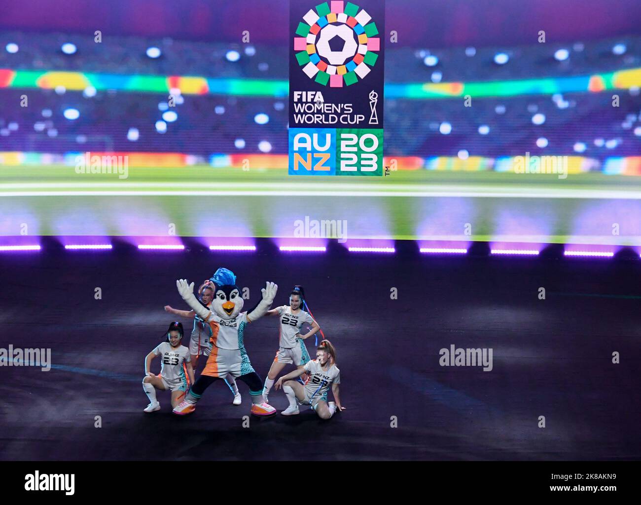 Auckland, New Zealand. 22nd Oct, 2022. Tazuni (C), the official mascot