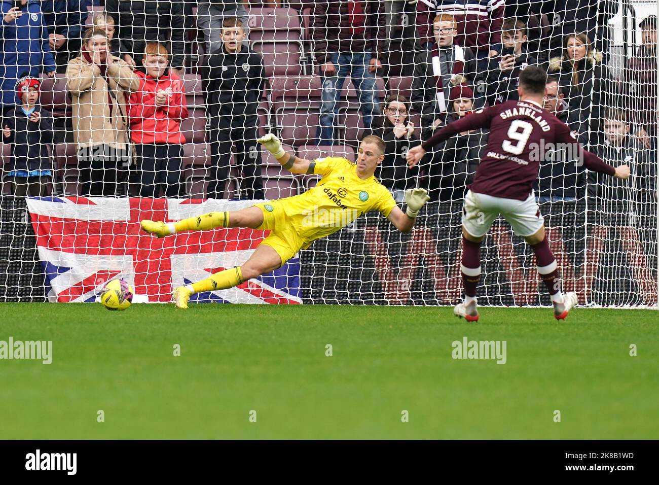 Heart Of Midlothian's Lawrence Shankland Scores Their Side's Third Goal ...