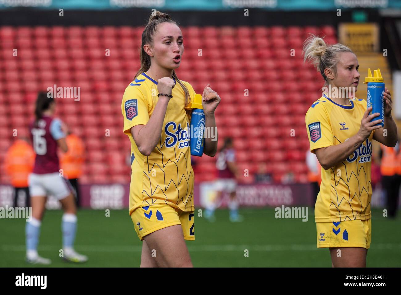 Walsall, UK. 22nd Oct, 2022. Walsall, England, October 22nd 2022: Megan Finnigan (20 Everton) celebrates the win after the Barclays FA Womens Super League match between Aston Villa and Everton at Bescot Stadium in Walsall, England (Natalie Mincher/SPP) Credit: SPP Sport Press Photo. /Alamy Live News Stock Photo