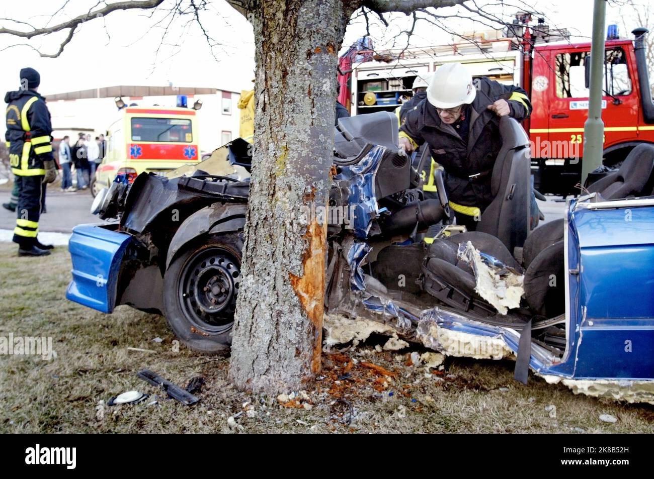 Fire rescue personnel workers hi-res stock photography and images - Alamy