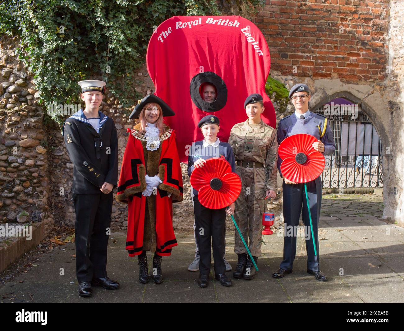 Brentwood Essex uk 2022 Poppy Appeal Launch Olivia Francois the mayor of Brentwood  with the royal british legion Stock Photo