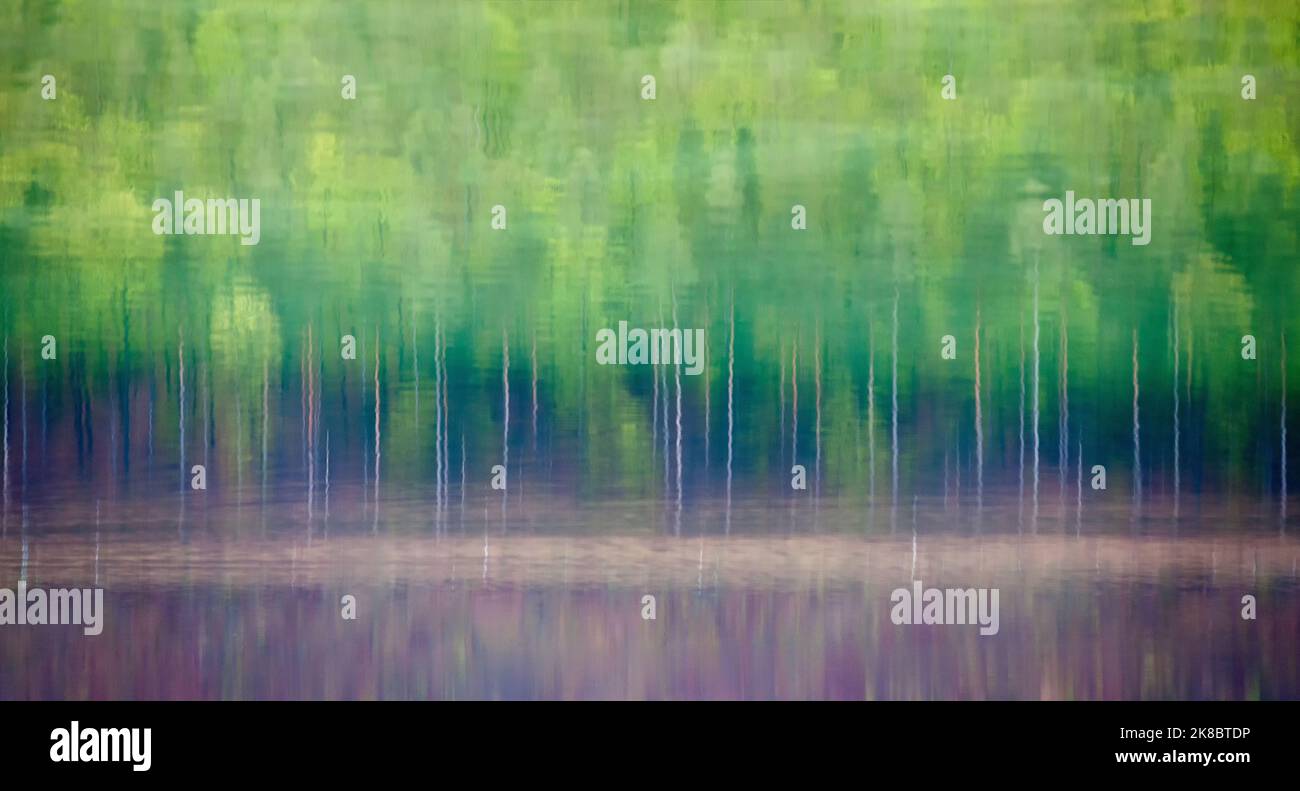 Mountain lake reflection in hi-res stock photography and images - Alamy