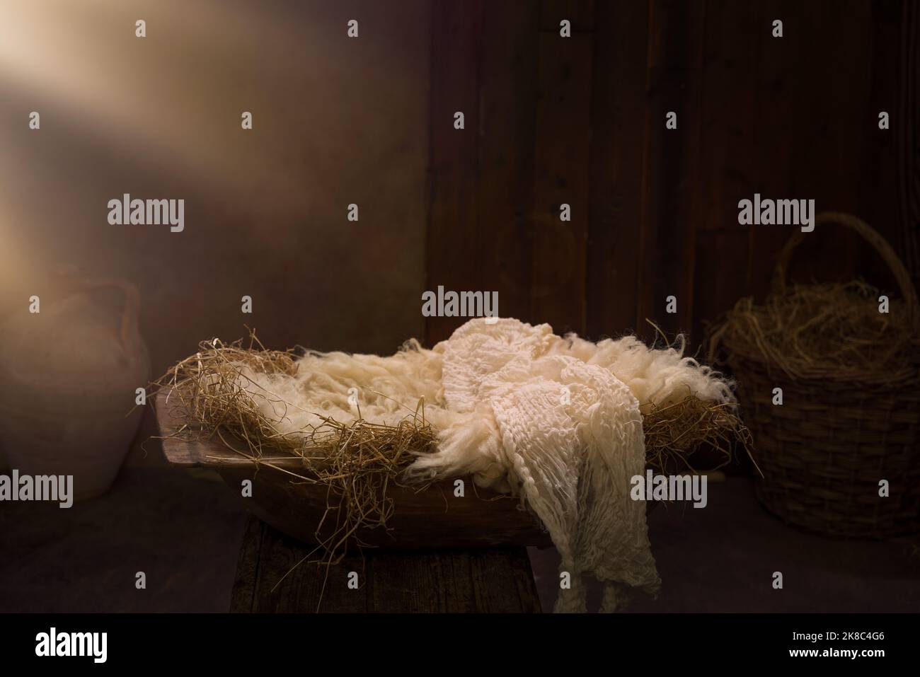 Baby jesus crib hires stock photography and images Alamy
