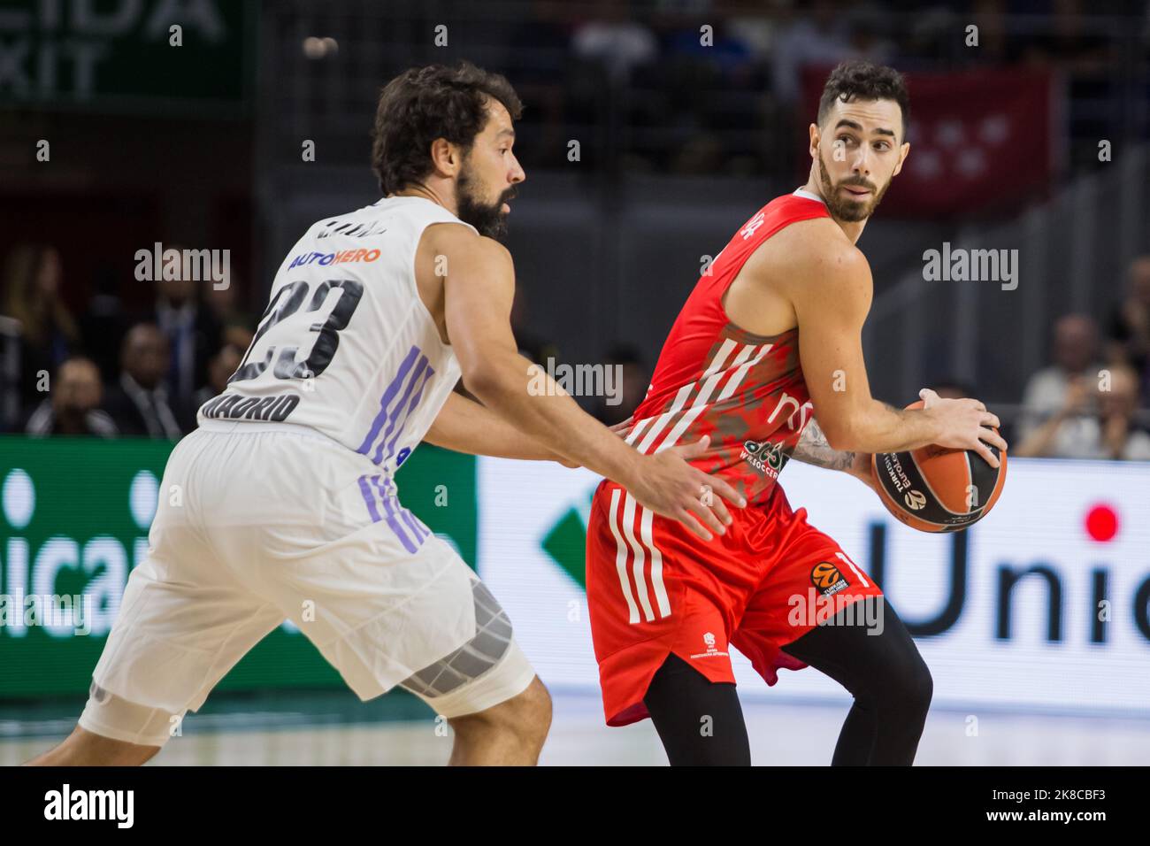 Madrid, Madrid, Spain. 21st Oct, 2022. Sergio Llull (L) and Stefan Markovic (R).during Real Madrid victory over Crvena Zvezda mts Belgrade 72 - 56 in Turkish Airlines Euroleague regular season game (round 4) celebrated at WiZink Center in Madrid (Spain). October 21st 2022. (Credit Image: © Juan Carlos GarcÃ-A Mate/Pacific Press via ZUMA Press Wire) Stock Photo