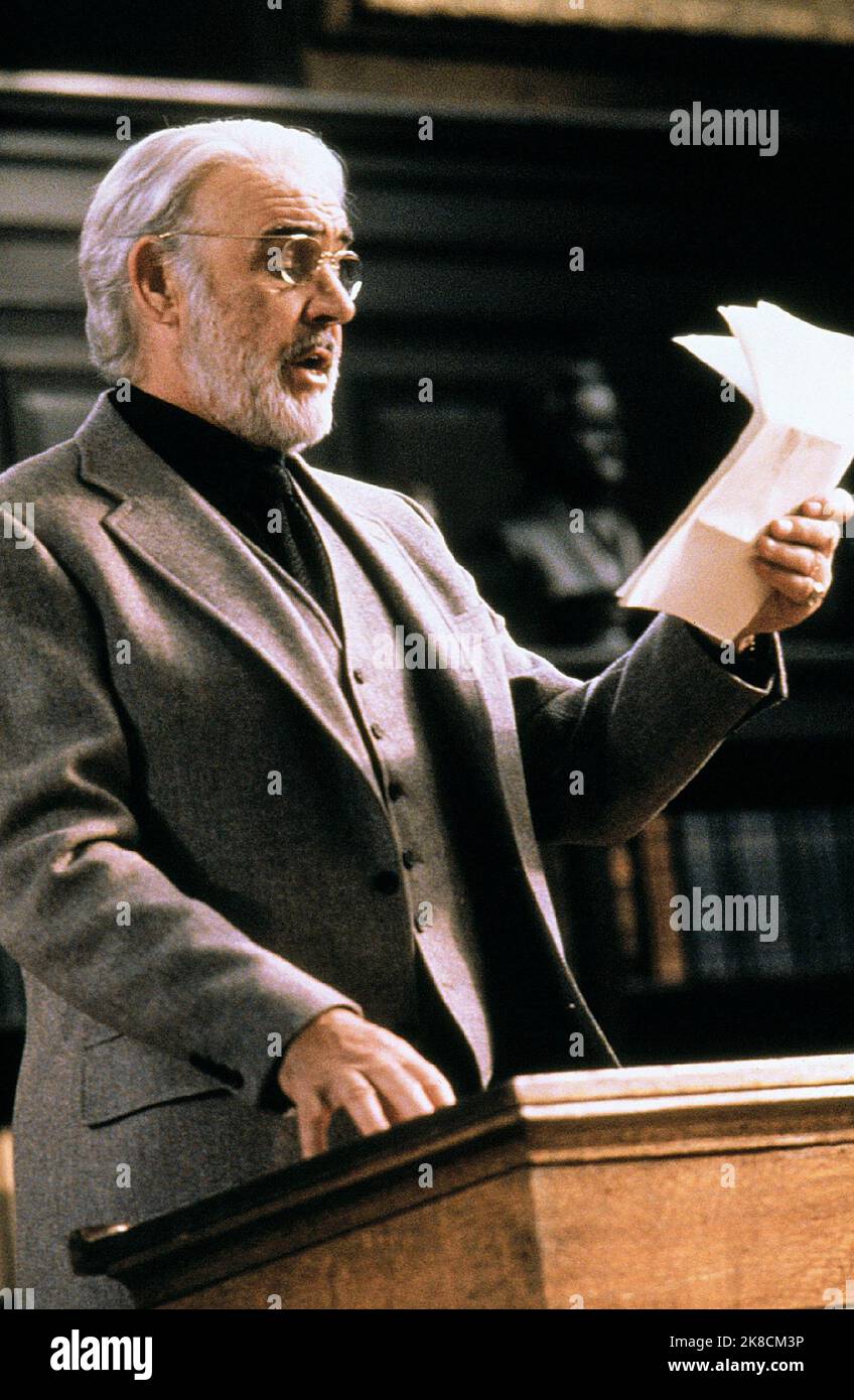 Sean Connery Film: Finding Forrester (2000) Characters: William Forrester  Director: Gus Van Sant 19 December 2000   **WARNING** This Photograph is for editorial use only and is the copyright of COLUMBIA and/or the Photographer assigned by the Film or Production Company and can only be reproduced by publications in conjunction with the promotion of the above Film. A Mandatory Credit To COLUMBIA is required. The Photographer should also be credited when known. No commercial use can be granted without written authority from the Film Company. Stock Photo