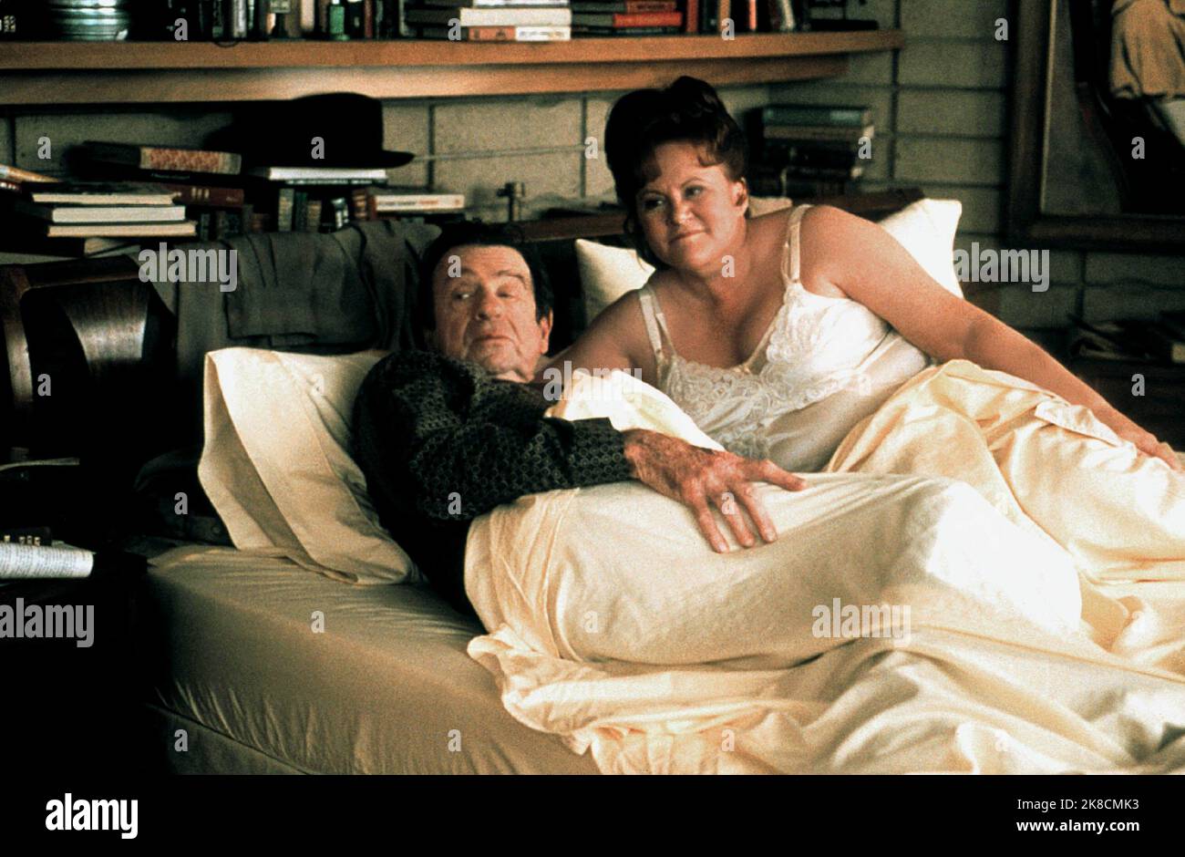 Walter Matthau & Maree Cheatham Film: Hanging Up (2000) Characters: Lou Mozell & Angie  Director: Diane Keaton 16 February 2000   **WARNING** This Photograph is for editorial use only and is the copyright of COLUMBIA PICTURES and/or the Photographer assigned by the Film or Production Company and can only be reproduced by publications in conjunction with the promotion of the above Film. A Mandatory Credit To COLUMBIA PICTURES is required. The Photographer should also be credited when known. No commercial use can be granted without written authority from the Film Company. Stock Photo