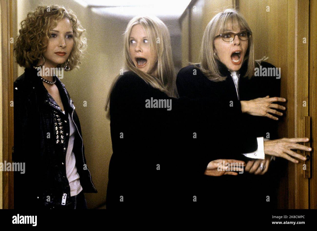 Lisa Kudrow, Meg Ryan & Diane Keaton Film: Hanging Up (2000) Characters: Maddy Mozell,Eve Mozell Marks & Georgia Mozell  Director: Diane Keaton 16 February 2000   **WARNING** This Photograph is for editorial use only and is the copyright of COLUMBIA PICTURES and/or the Photographer assigned by the Film or Production Company and can only be reproduced by publications in conjunction with the promotion of the above Film. A Mandatory Credit To COLUMBIA PICTURES is required. The Photographer should also be credited when known. No commercial use can be granted without written authority from the Film Stock Photo