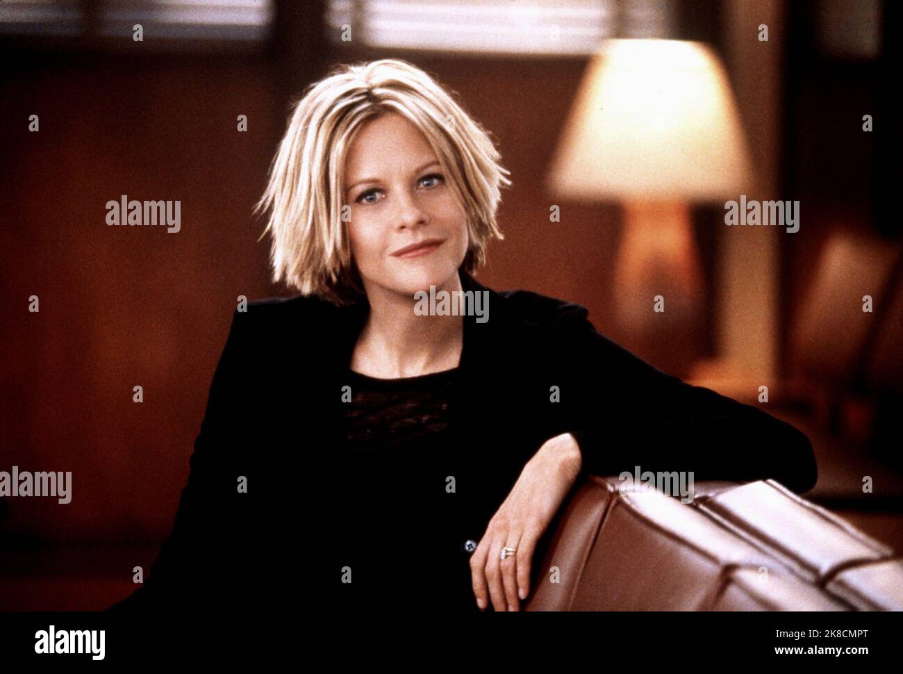 Meg Ryan Film: Hanging Up (2000) Characters: Eve Mozell Marks  Director: Diane Keaton 16 February 2000   **WARNING** This Photograph is for editorial use only and is the copyright of COLUMBIA PICTURES and/or the Photographer assigned by the Film or Production Company and can only be reproduced by publications in conjunction with the promotion of the above Film. A Mandatory Credit To COLUMBIA PICTURES is required. The Photographer should also be credited when known. No commercial use can be granted without written authority from the Film Company. Stock Photo