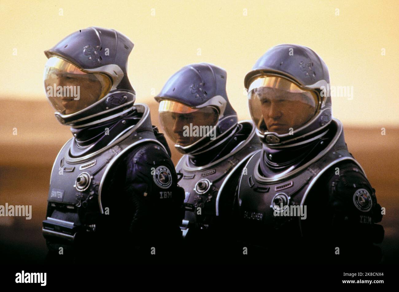 Benjamin Bratt, Tom Sizemore & Val Kilmer Film: Red Planet (USA/AUS 2000) Characters: Lt. Ted Santen,Dr. Quinn Burchenal & Robby Gallagher  Director: Antony Hoffman 06 November 2000   **WARNING** This Photograph is for editorial use only and is the copyright of WARNER BROS. and/or the Photographer assigned by the Film or Production Company and can only be reproduced by publications in conjunction with the promotion of the above Film. A Mandatory Credit To WARNER BROS. is required. The Photographer should also be credited when known. No commercial use can be granted without written authority fr Stock Photo