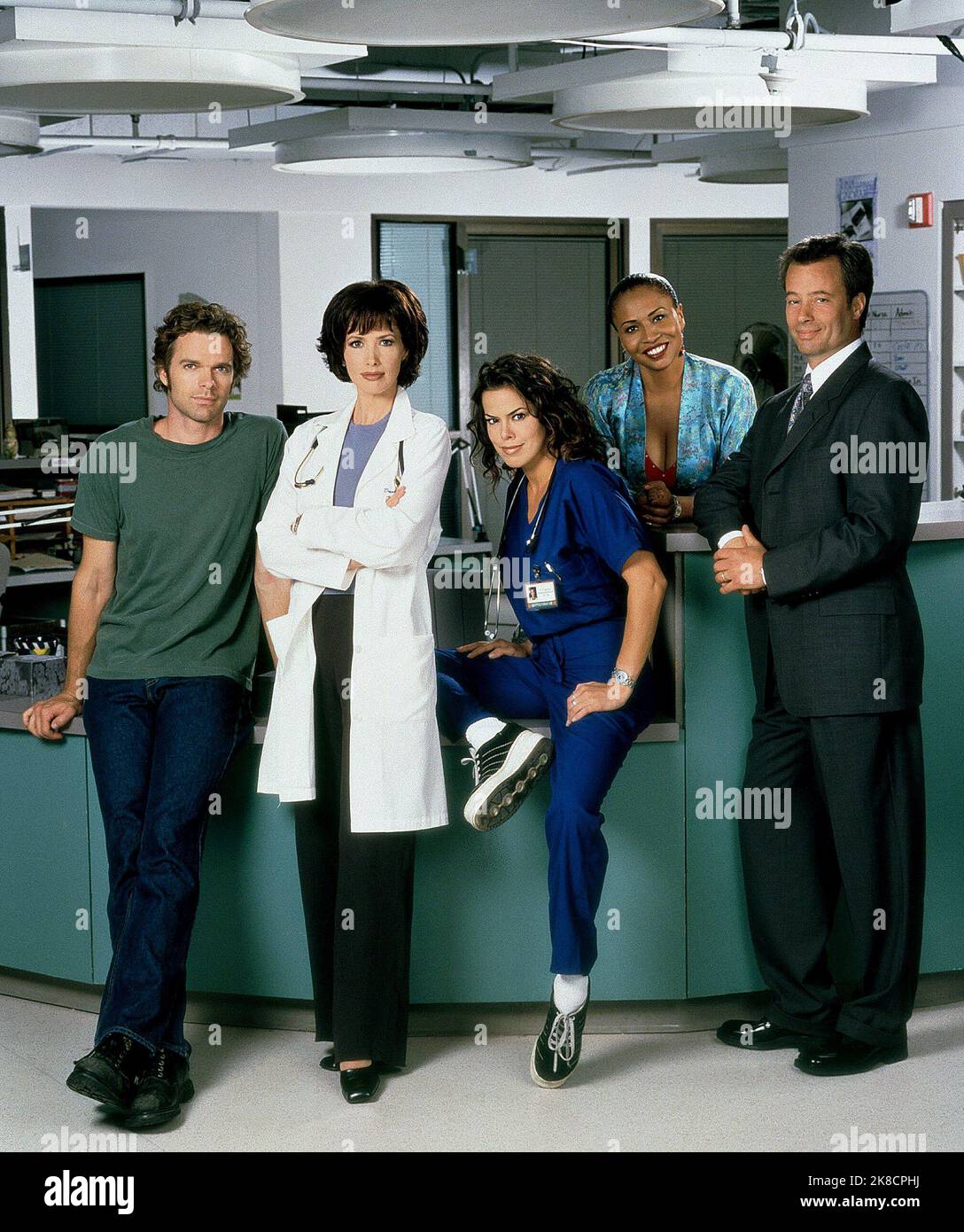 Joshua Cox,Janine Turner, Rosa Blasi, Jenifer Lewis & Philip Casnoff Television: Strong Medicine (2000) Characters: Midwife Peter Riggs, R.N.,Dr. Dana Stowe (50 episodes, 2000-2002),Dr. Luisa 'Lu' Delgado (131 episodes, 2000-2006),Receptionist Lana Hawkins (131 episodes, 2000-2006) & Chief of Staff Dr. Robert Jackson Picture May Only Be Used In Connection With Tv Show 23 July 2000   **WARNING** This Photograph is for editorial use only and is the copyright of COLUMBIA and/or the Photographer assigned by the Film or Production Company and can only be reproduced by publications in conjunction wi Stock Photo