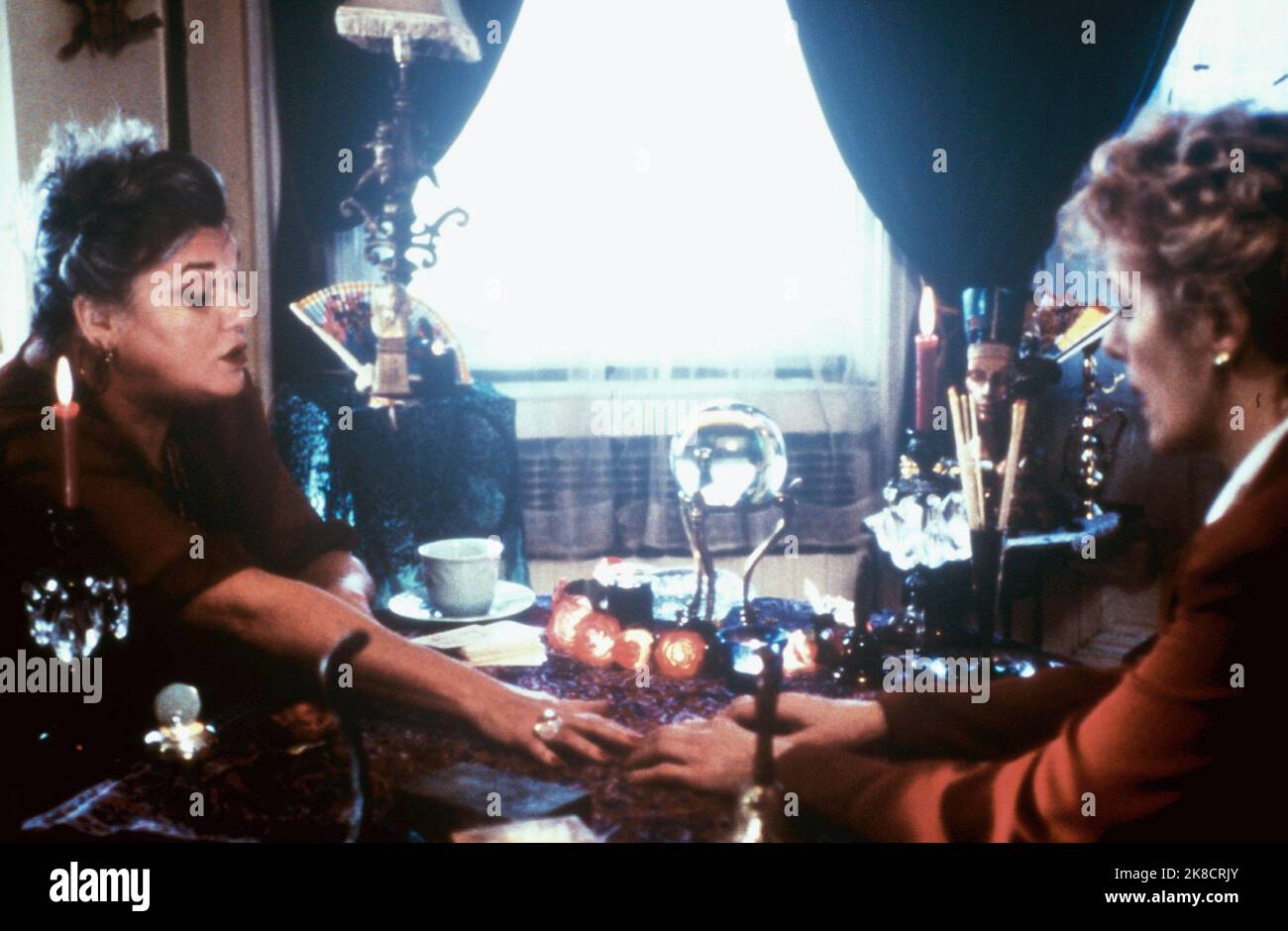 Tyne Daly & Lynn Redgrave Film The Simian Line (2000)