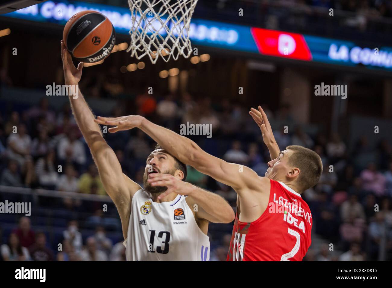 Madrid, Spain. 21st Oct, 2022. Sergio Rodríguez (L) and Stefan Lazarevic (R)during Real Madrid victory over Crvena Zvezda mts Belgrade 72 - 56 in Turkish Airlines Euroleague regular season game (round 4) celebrated at WiZink Center in Madrid (Spain). October 21st 2022. (Photo by Juan Carlos García Mate/Pacific Press/Sipa USA) Credit: Sipa USA/Alamy Live News Stock Photo