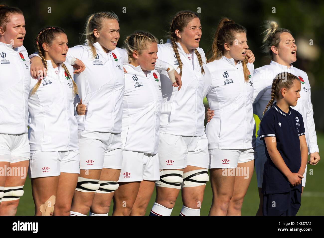 England players during the national anthem before the Women's Rugby ...