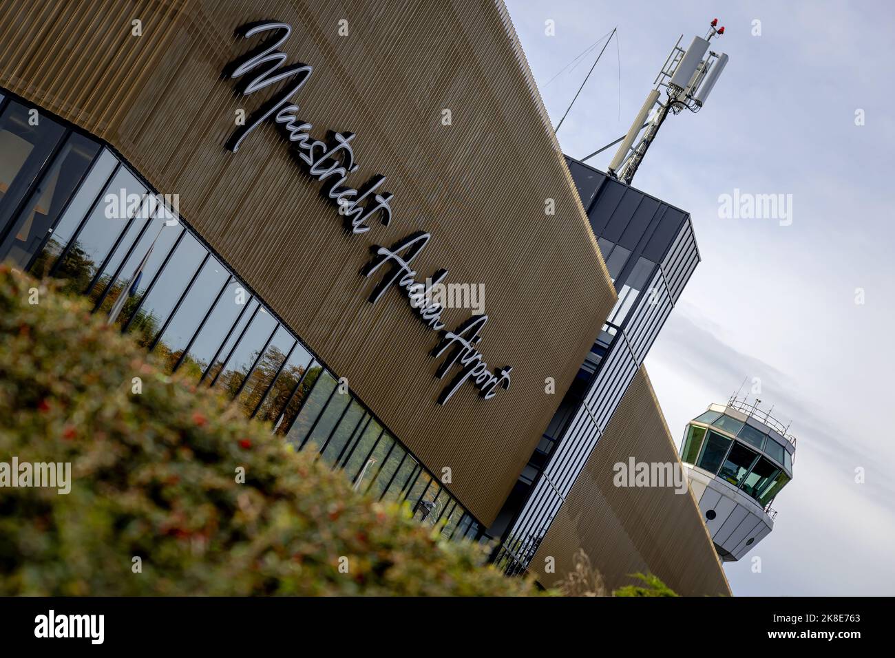 2022-10-23 09:12:46 MAASTRICHT - Maastricht Aachen Airport. Schiphol buys itself from Limburg airport for 4 million euros. ANP ROBIN VAN LONKHUIJSEN netherlands out - belgium out Stock Photo