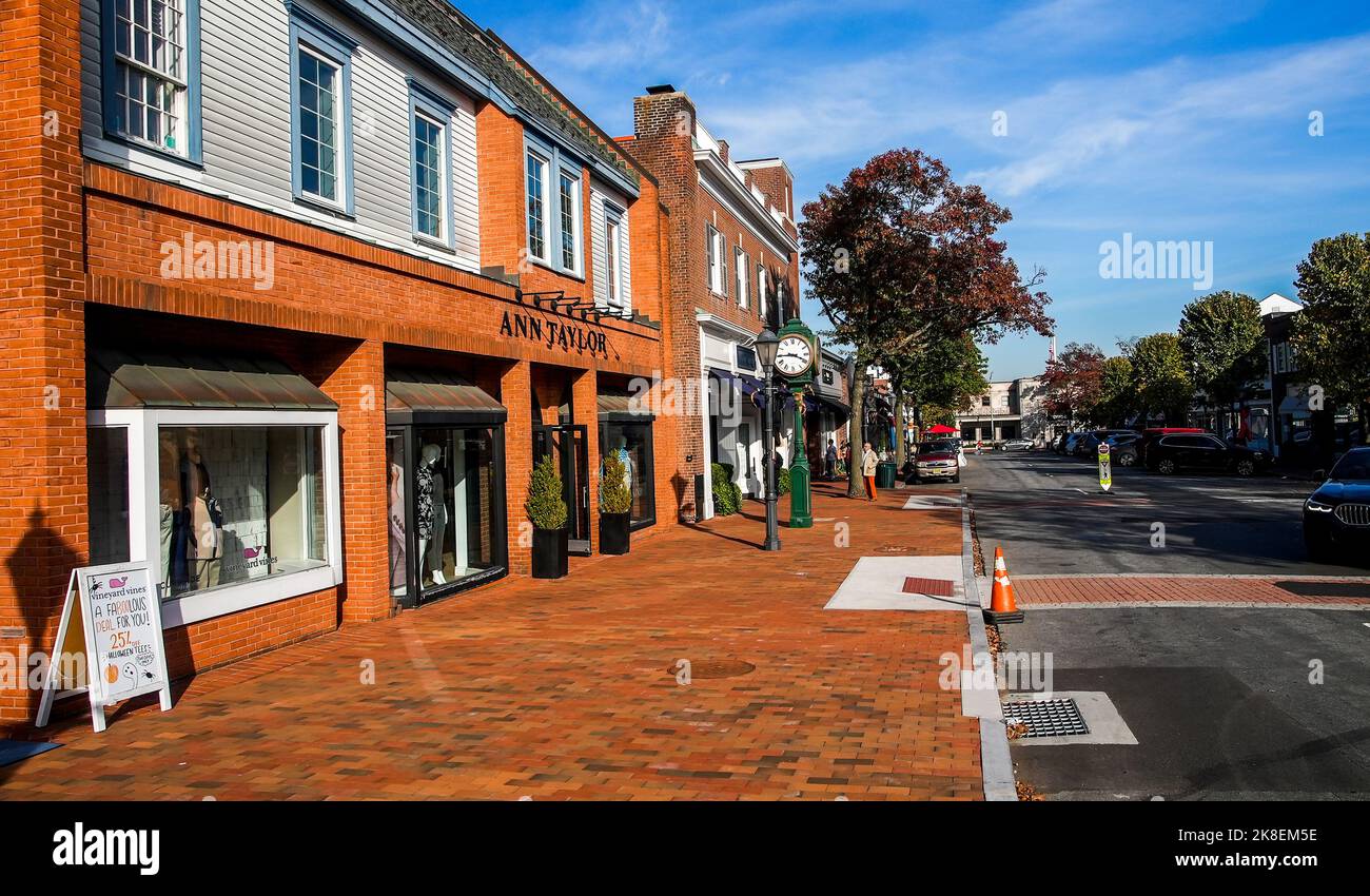 NEW CANAAN, CT, USA OCTOBER 22, 2022 Brick building facade and