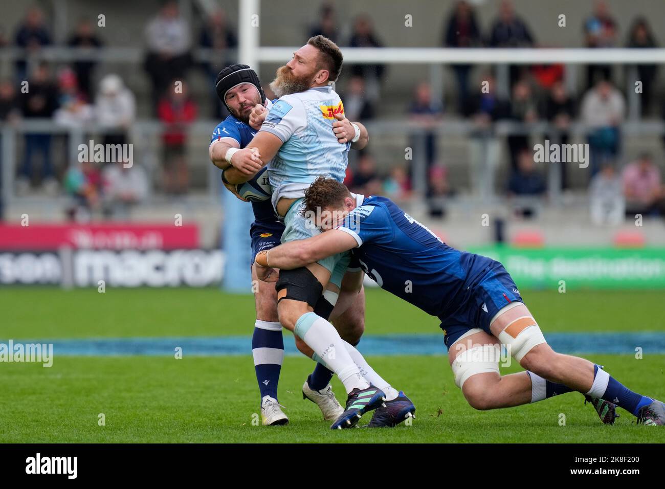 Eccles, UK. 23rd Oct, 2022. Bevan Rodd #1 of Sale Sharks and Cobus Wiese combine to tackle Irne Herbst #5 of Harlequins during the Gallagher Premiership match Sale Sharks vs Harlequins at AJ Bell Stadium, Eccles, United Kingdom, 23rd October 2022 (Photo by Steve Flynn/News Images) in Eccles, United Kingdom on 10/23/2022. (Photo by Steve Flynn/News Images/Sipa USA) Credit: Sipa USA/Alamy Live News Stock Photo