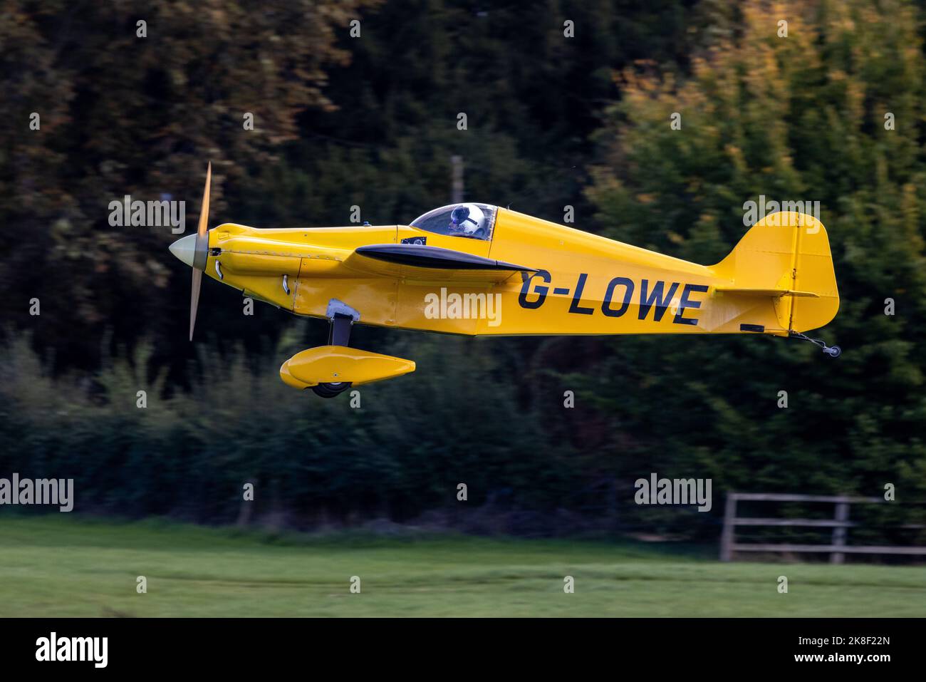 Monnett Sonerai ‘G-LOWE’ Formula-V racer airborne at the Race Day ...