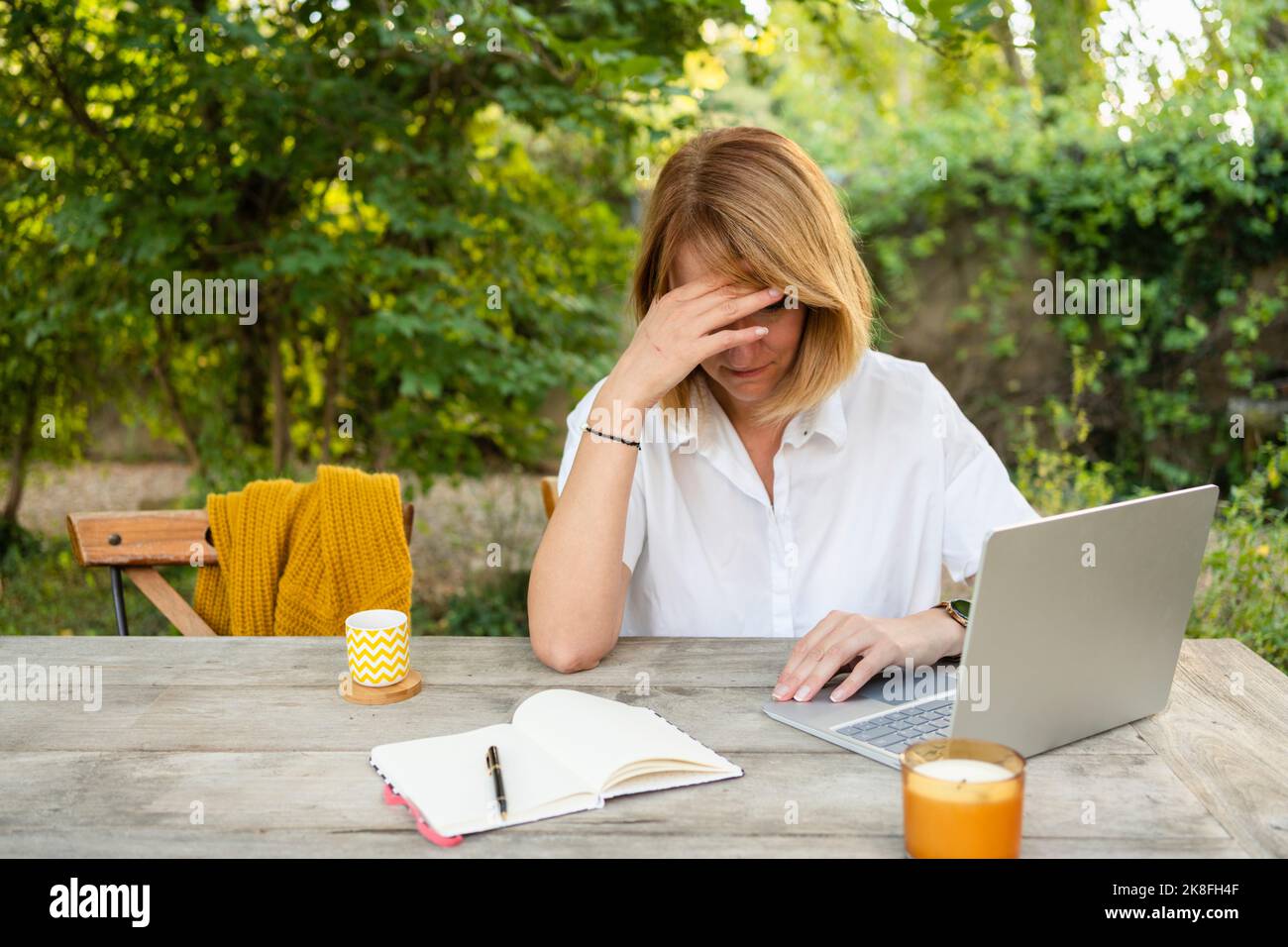 Stressed person with food in table hi-res stock photography and images ...
